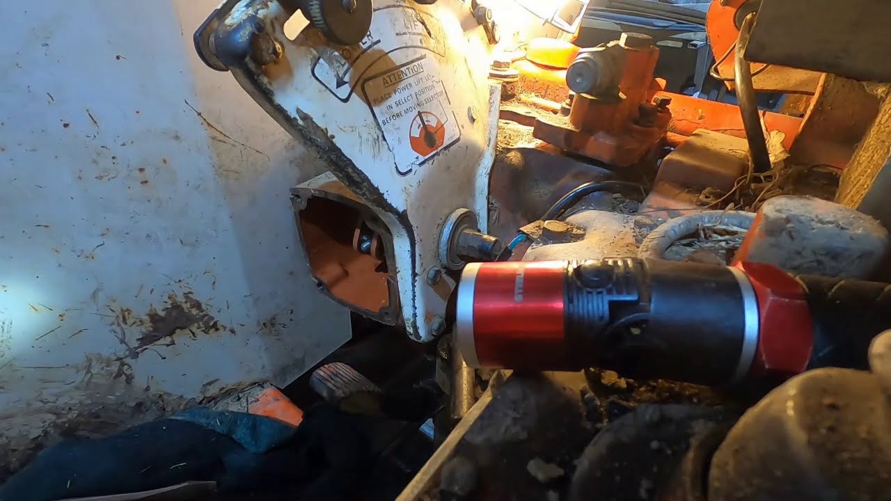David Brown 885 hydraulic control valve removal