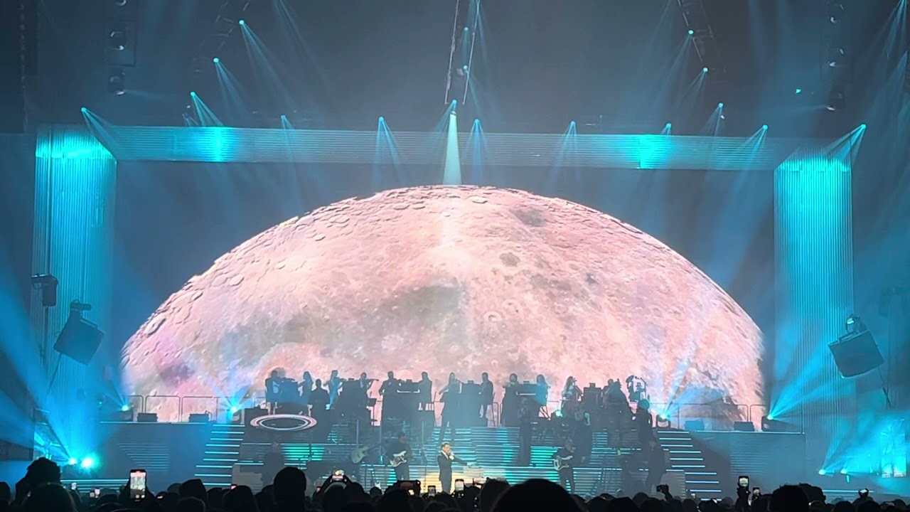 LUIS MIGUEL 6to SHOW “BALADAS“ TOUR 2023  MOVISTAR ARENA  BUENOS AIRES ARGENTINA 15 08 23