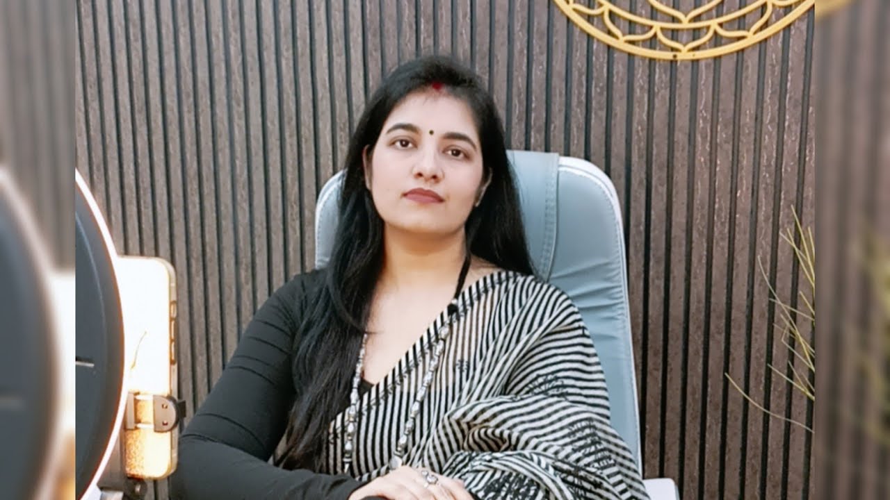 Acharyaa Reetika is live Kundali dikhane ke liye abhi call karein +91 9795999222