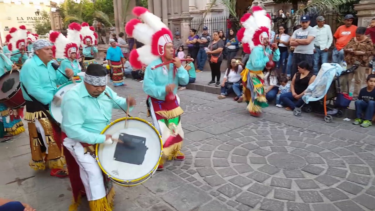 DANZA MATLACHINES LOS COLORADOS DEL BARRIO DE SAN PEDRO JEREZ ZACATECAS.