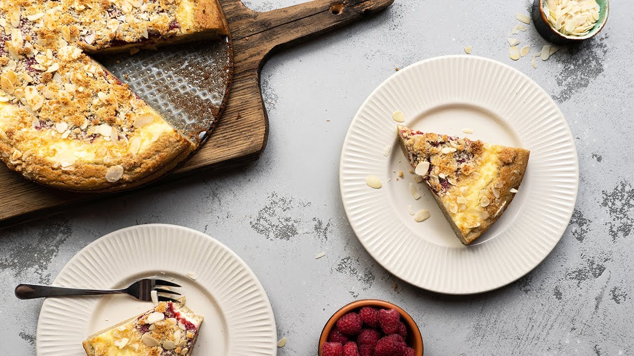 Keto Coffee Cake Recipe [Raspberry Cream Cheese]