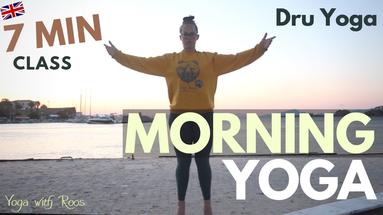 Morning yoga | 7 min full body wake up class | Dru Yoga with Roos