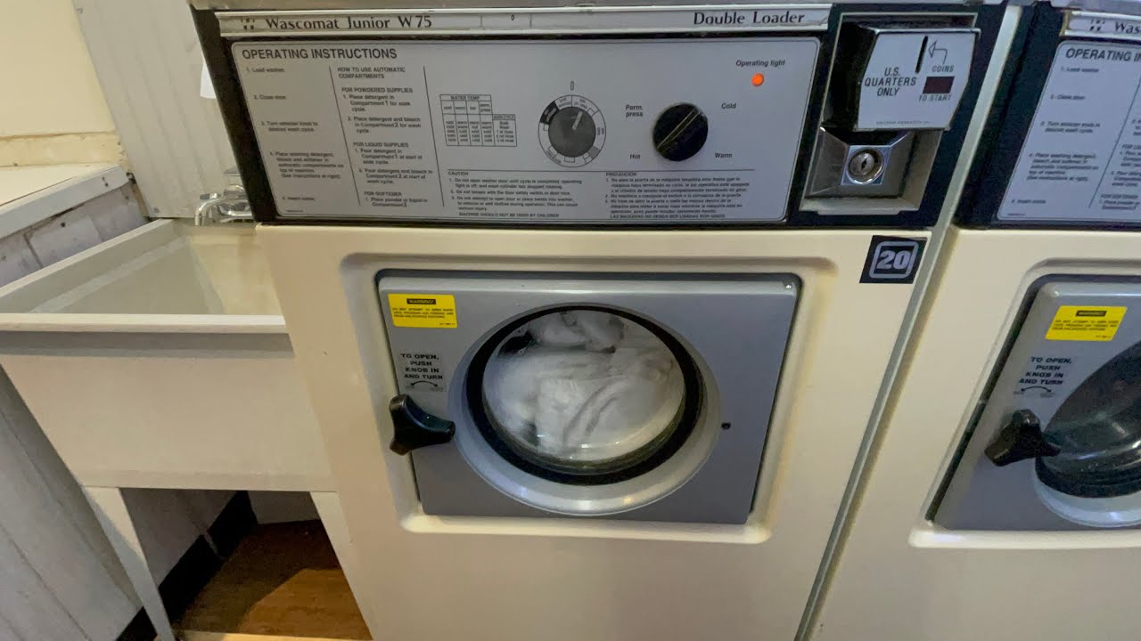 Very vintage Wascomat Junior W75 Double Loader (full cycle) at Lighthouse Laundry Tacoma WA