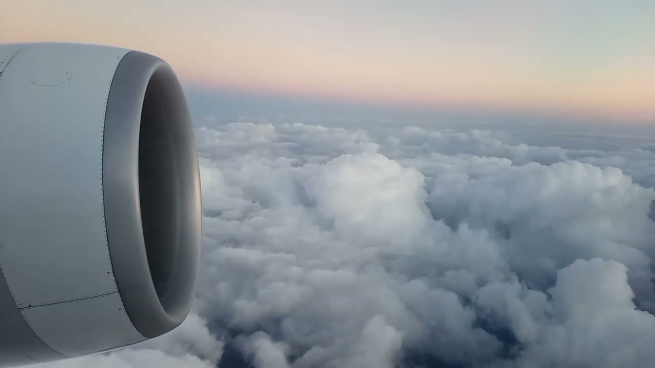 D'écolage Aéroport De L'île Maurice →Arrivé Aéroport Rolland Garros réunion UU109 Air Austral