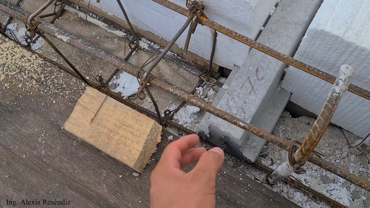 ¿Cómo se coloca la vigueta pretensada? | Losa de vigueta y bovedilla 🏗👷🏼🚧