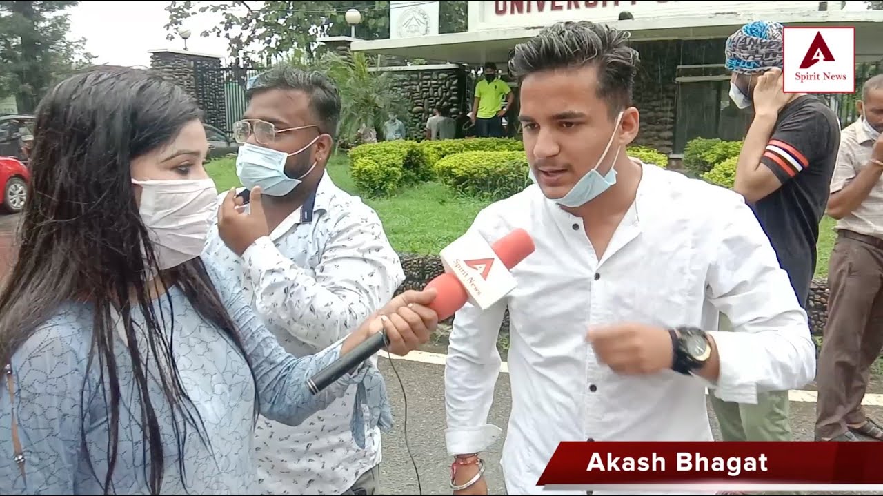 ABVP Students held Protest infront of Jammu University.
