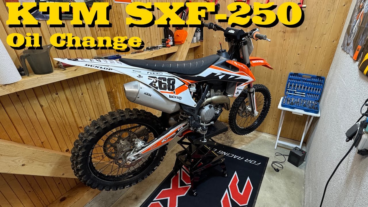 KTM SX-F 250 - Oil Change