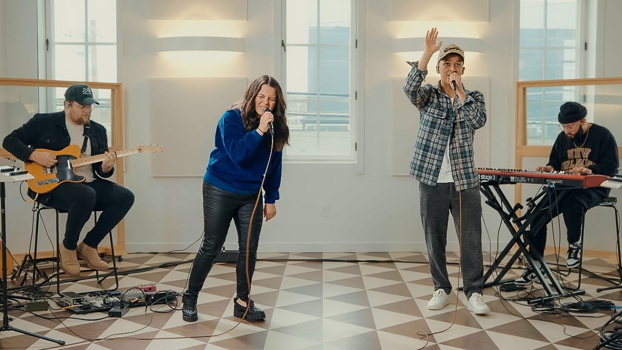 Christ and Christ Crucified // Lindy Cofer ft. Mitch Wong // Worship Together Session