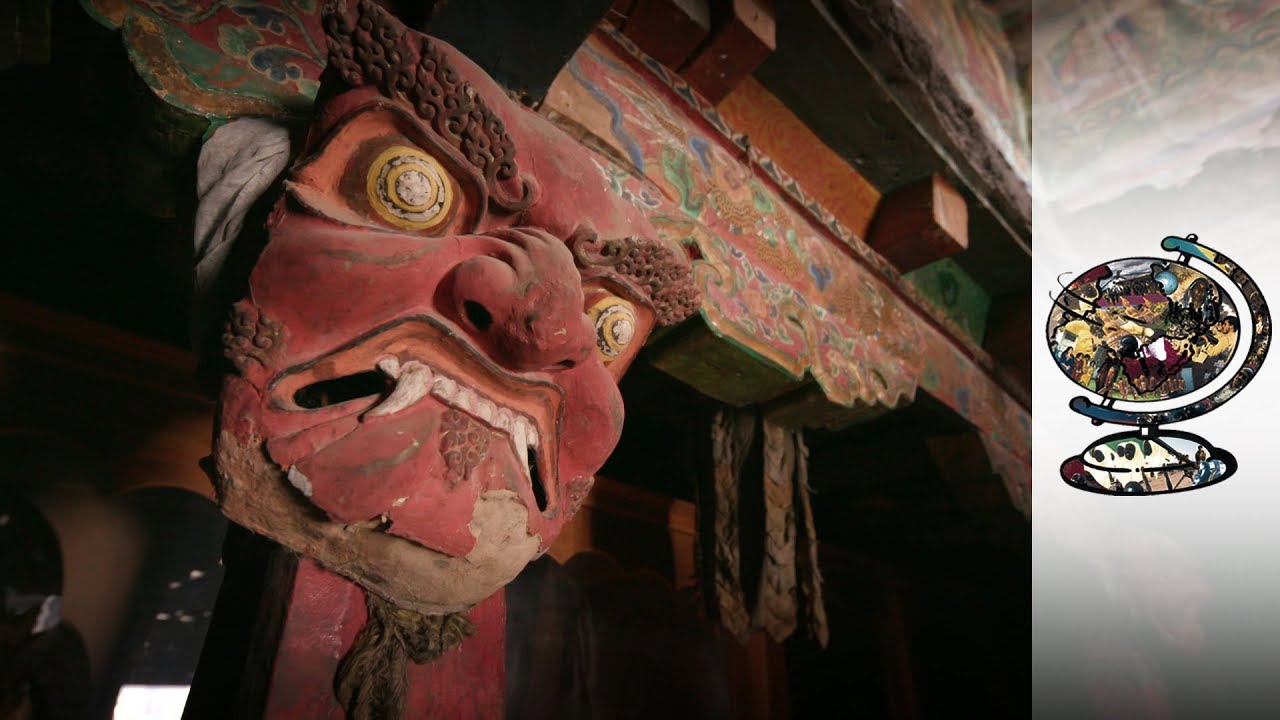 Nepal's Ancient Buddhist Artefacts Are Being Looted