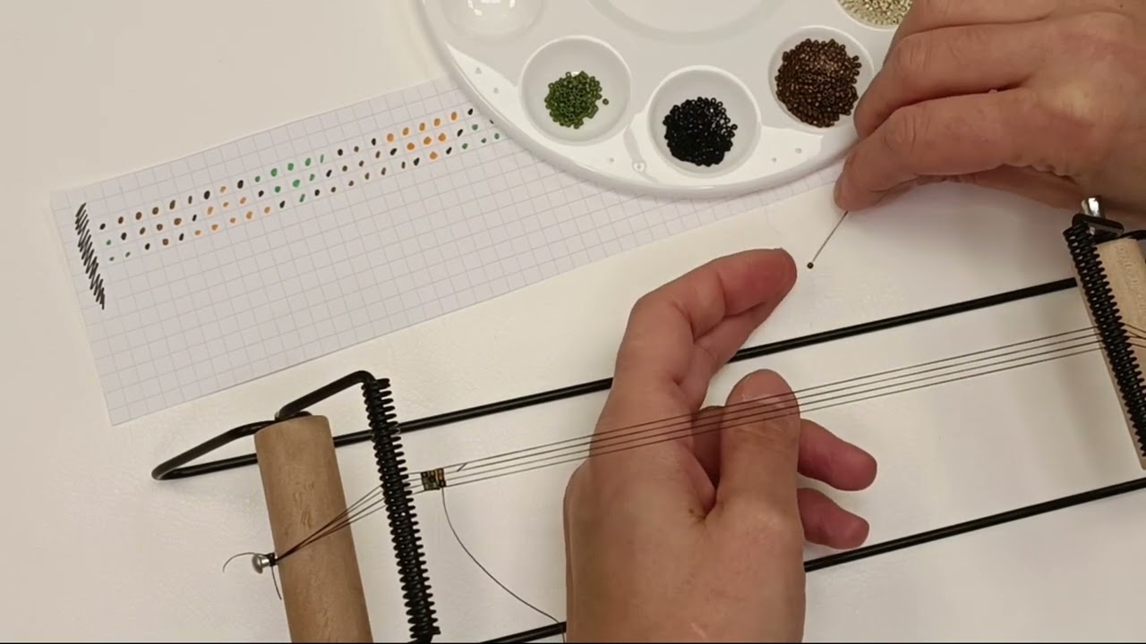 Bracelet sur métier à tisser