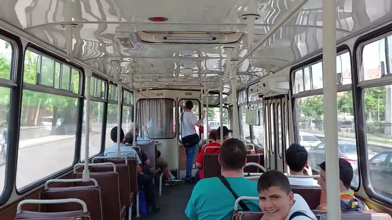 Budapest Trolleybus - Ikarus 260T [#600] @N70