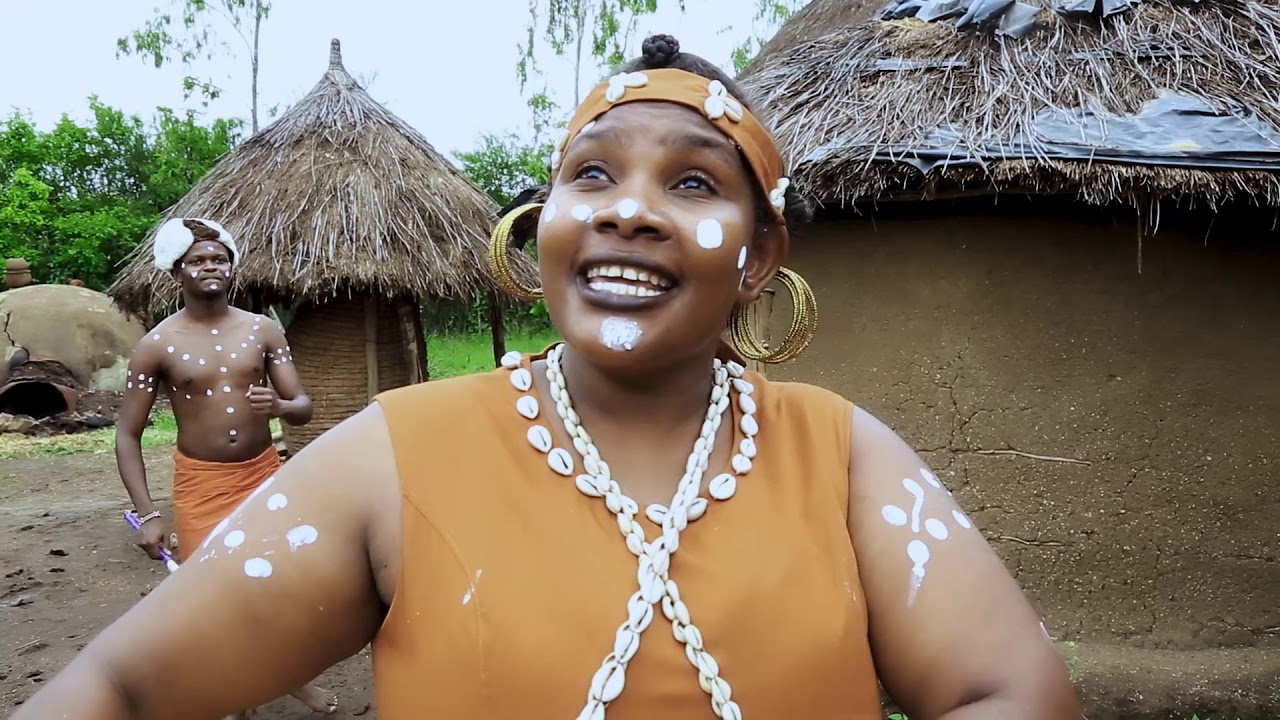 NIKUSHUKURUJE MUNGU WANGU BY SAM MAGIMA FAMILY AND FRIENDS