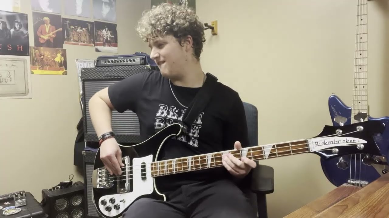 Rush - Closer To The Heart Bass Cover