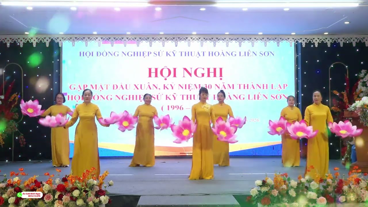 Múa chúc Thọ Cụ