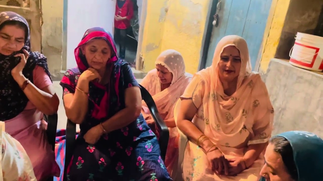 बहुत प्यारी जकड़ी #😊 दिल्ली में सर्कस होरया री सासु देखन री चाल #