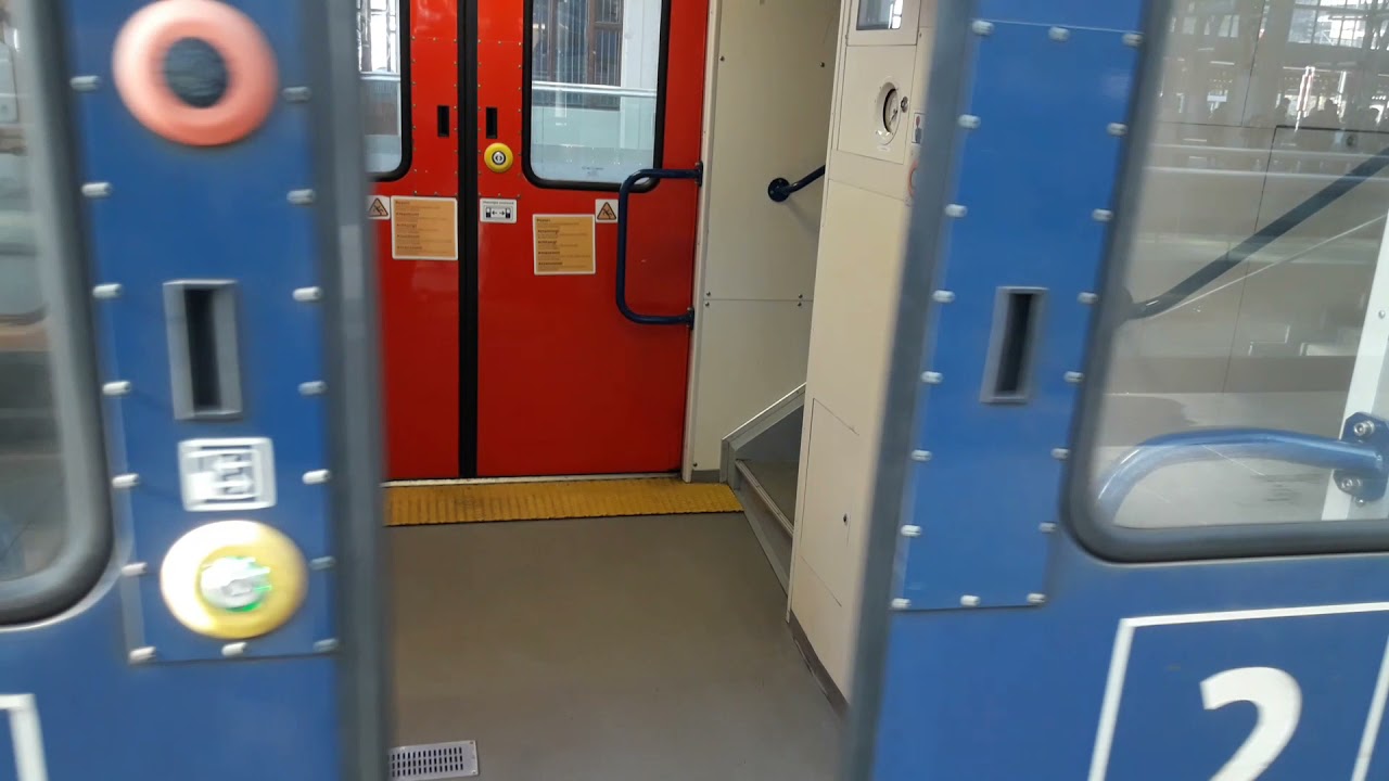 České Drahy Otvirání a Zavírání Czech Raliways Door Open and Close