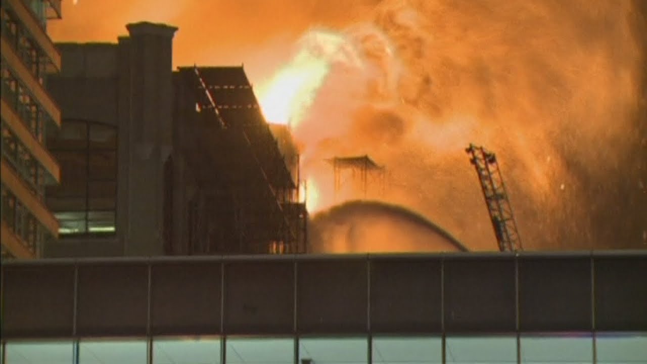 Massive fire destroys historic downtown building in Iowa