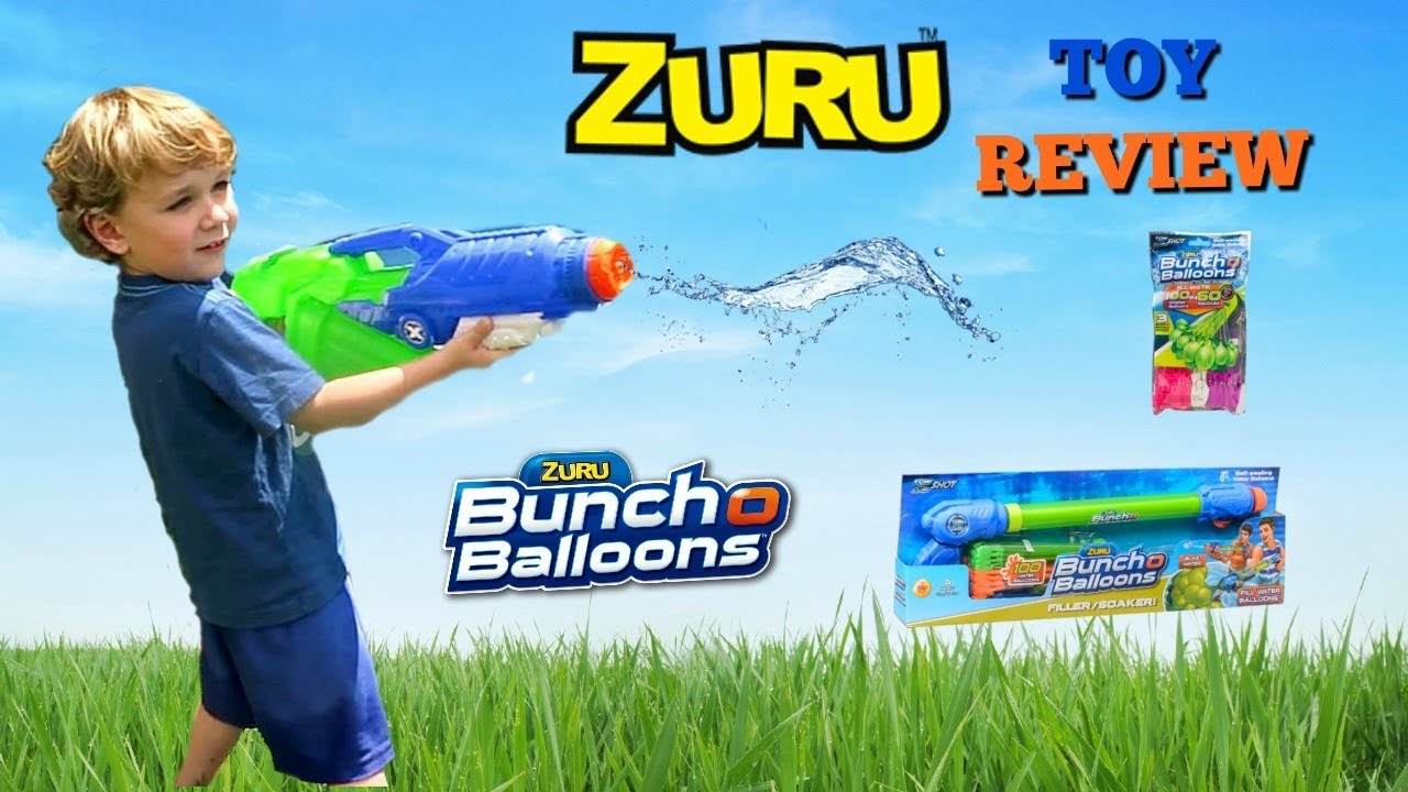 ZURU Toy Review | Water Gun Fight Logan VS Daddy