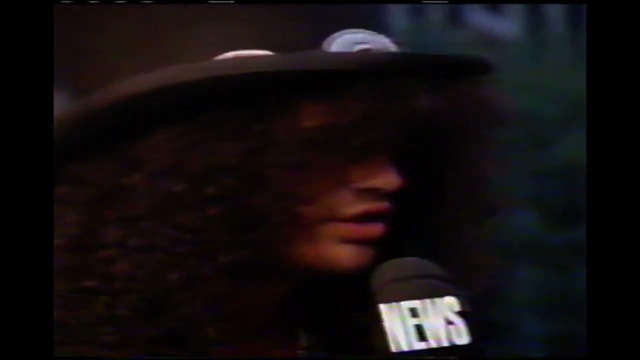 Slash interview about future of Guns N’ Roses and collaborating with Michael Jackson (MTV VMAs 1995)