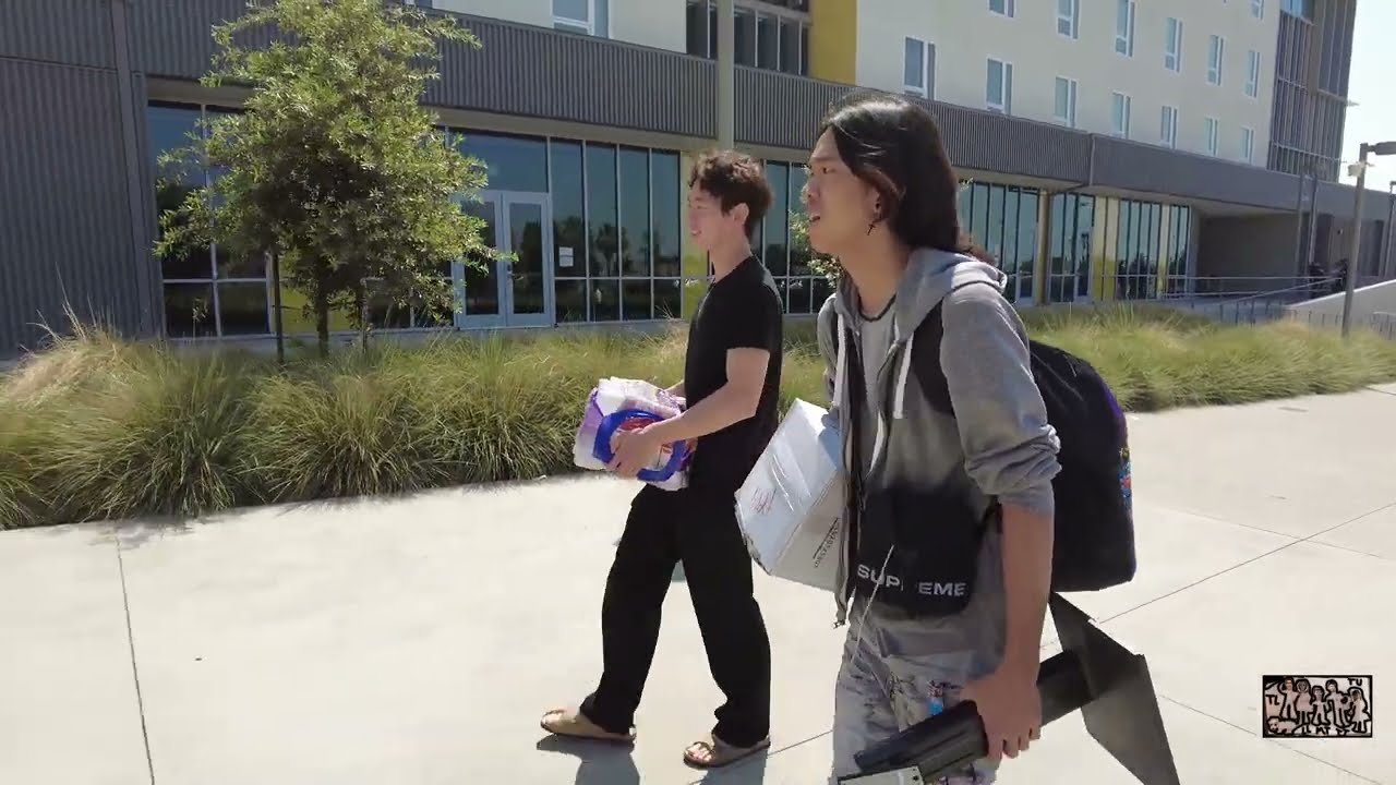 Brandon's move-in day at UC Merced. Glacier Point. The Atmosphere is great for every body 20230820-2