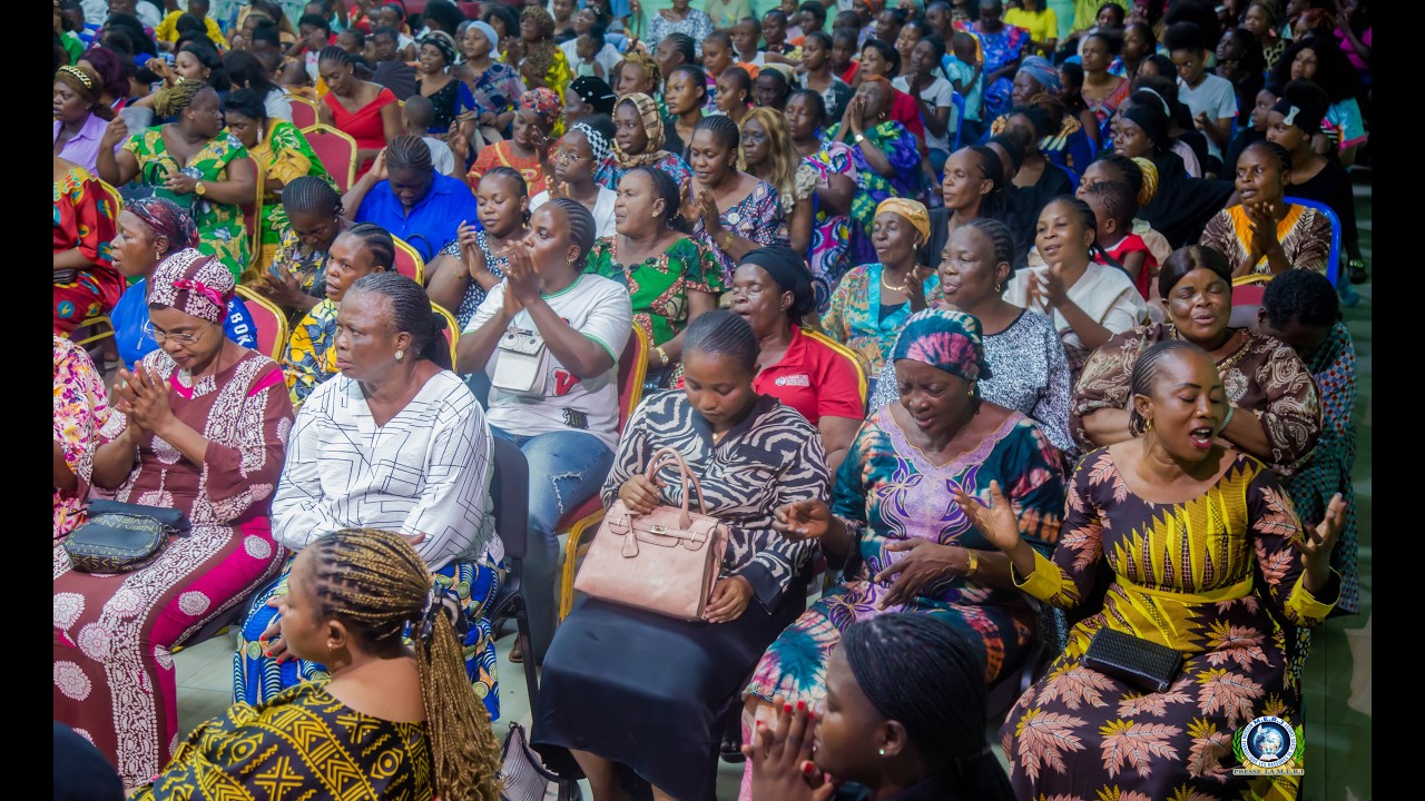 BIENVENUS A NOTRE PRIERE DE LOSAMBO YA BILOMBE DU LUNDI 09 FEVRIER 2026  AVEC EV.JOHN MOPONDI