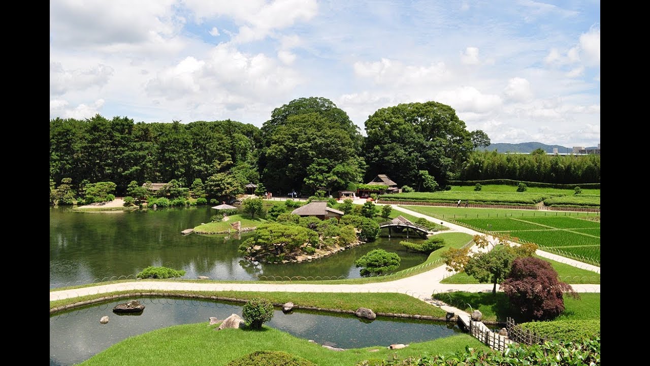 Japanese Garden - Korakuen Garden - Okayama, Japan Holiday Tour