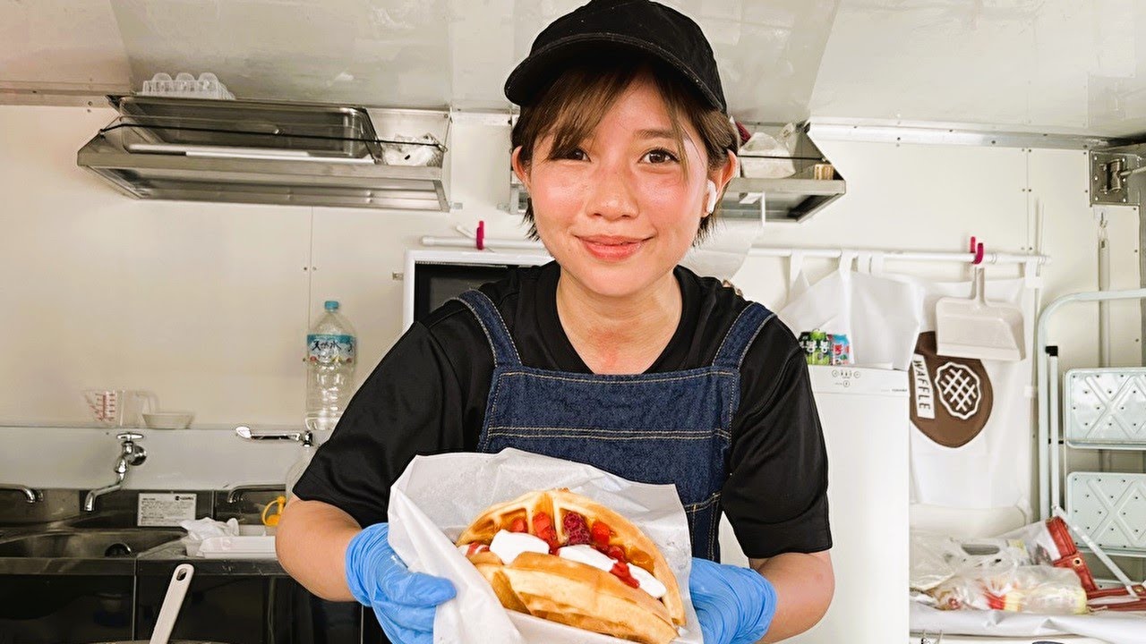 美味しくてボリューム満点！キッチンカー密着！韓国ワッフルMEL ガールズバー女社長のキッチンカー出動！