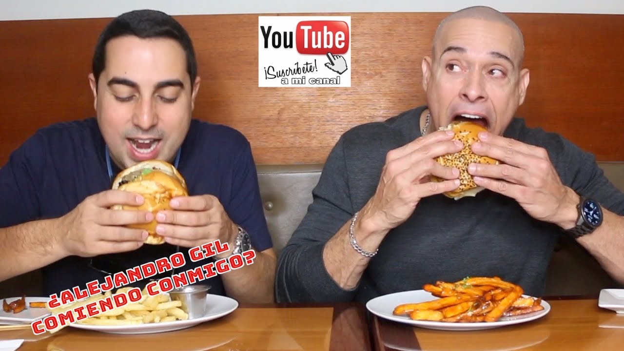 Alejandro Gil y Yo Invadimos Don Vale Restaurant - Vlog