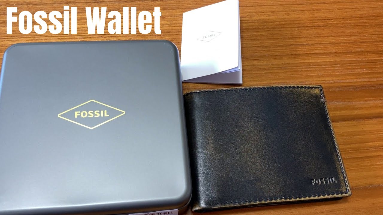 Fossil Men's Leather Bifold Wallet with Flip ID Window