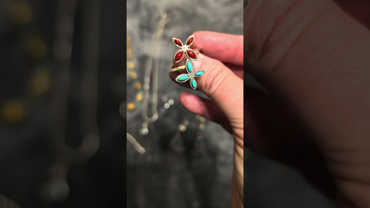 Украшения дня _2-3-26 @blackdogvintagemi @jensgemsfinds @Vintagejewelrygalore