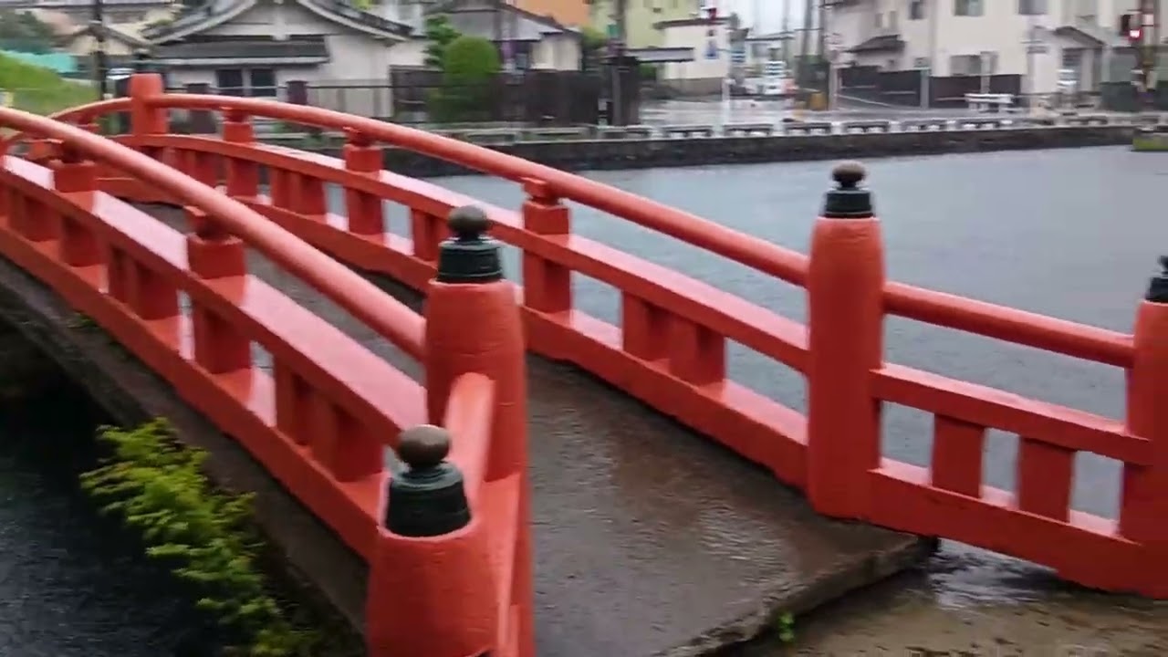 Alone in the Storm: Exploring Mt. Fuji's Grand Shrine During a Typhoon