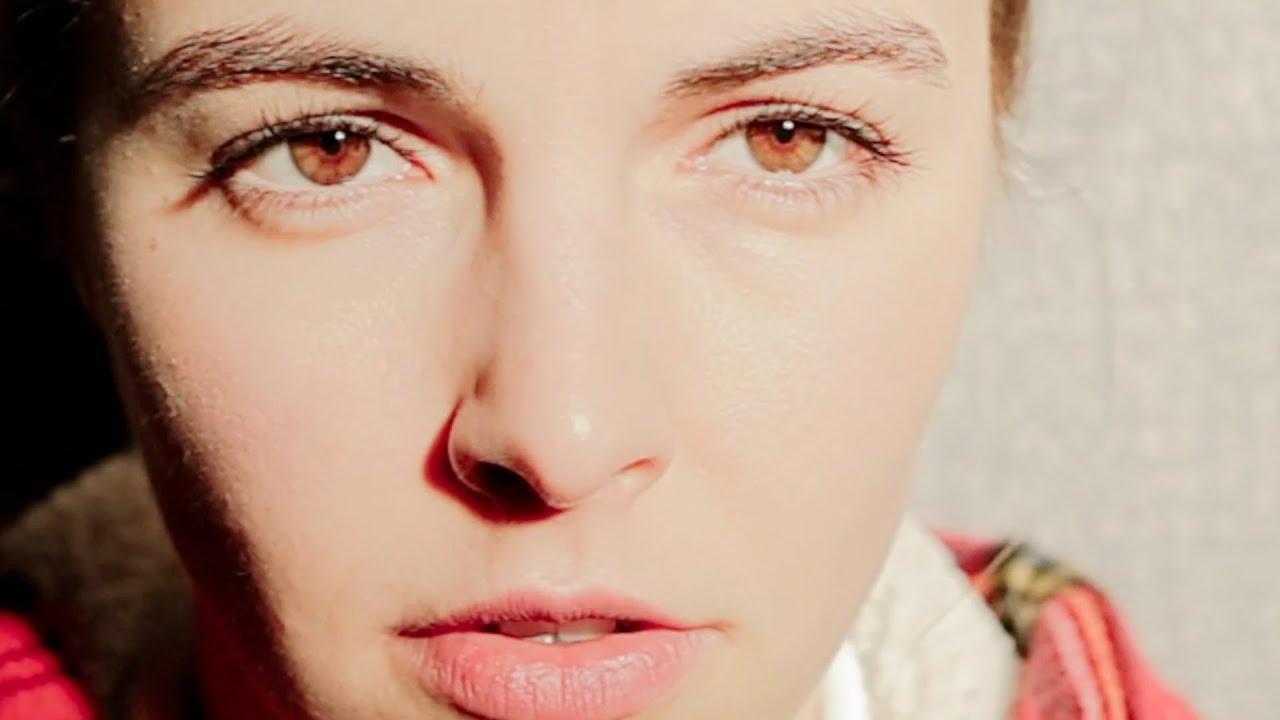 Emmy d'Arc - In the shadow (Official Lyric Video)