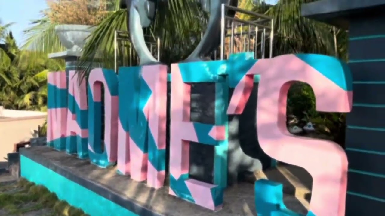 A beautiful day at Naome’s Beach Resort. Baleno, Masbate.