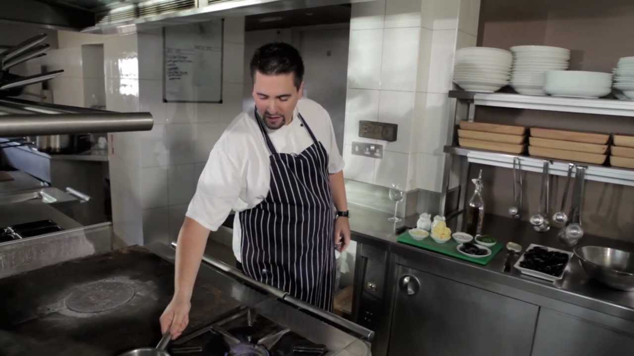 How to cook Mussels - with Chef Chris Connor