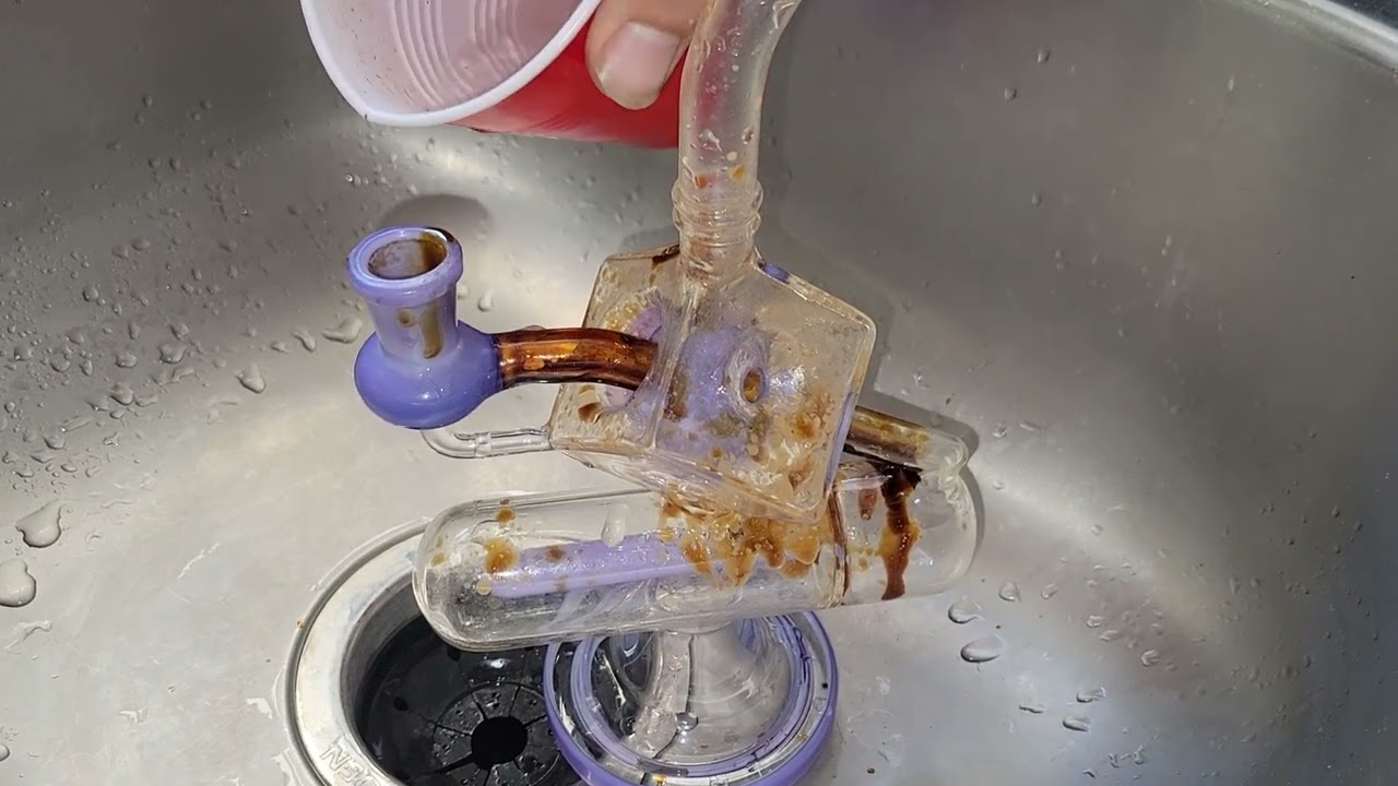Cleaning up Dirty Dab Rig!