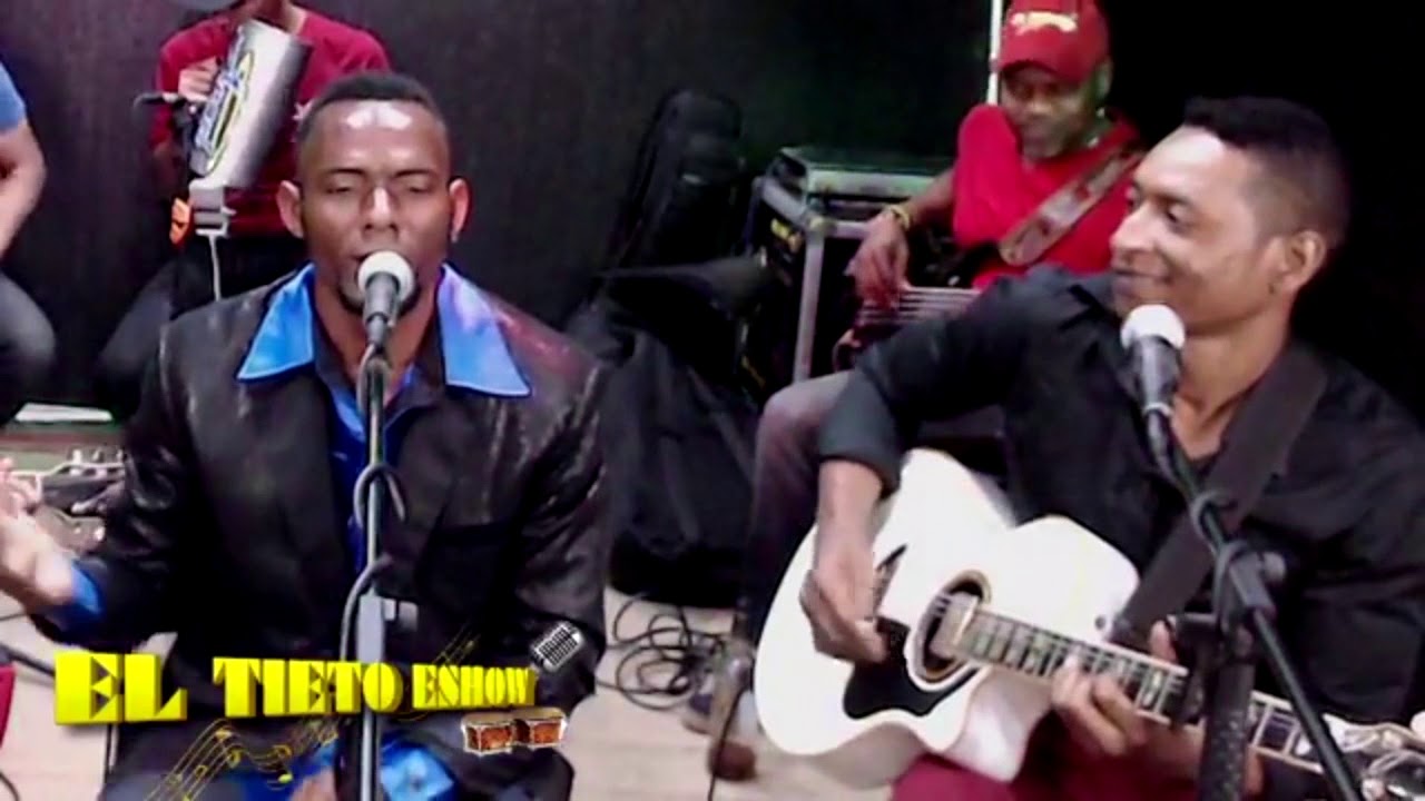 Juan Carrasco - Popurri 2 - En Vivo en el Tieto Eshow
