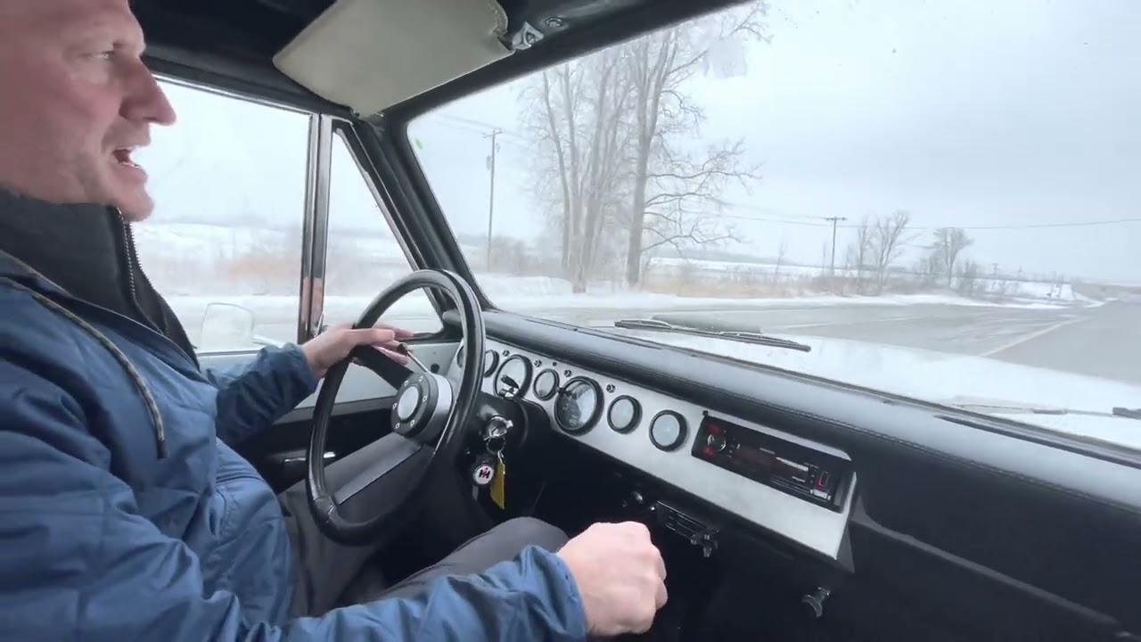 1971 International Harvester Scout II test drive.