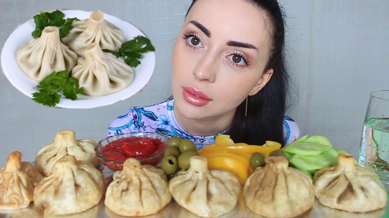 СКОРО ПРИЛЕТИТ СЕСТРА 🥰 ЖАРЕНЫЕ ХИНКАЛИ 🌸 Mukbang Ayka Emilly