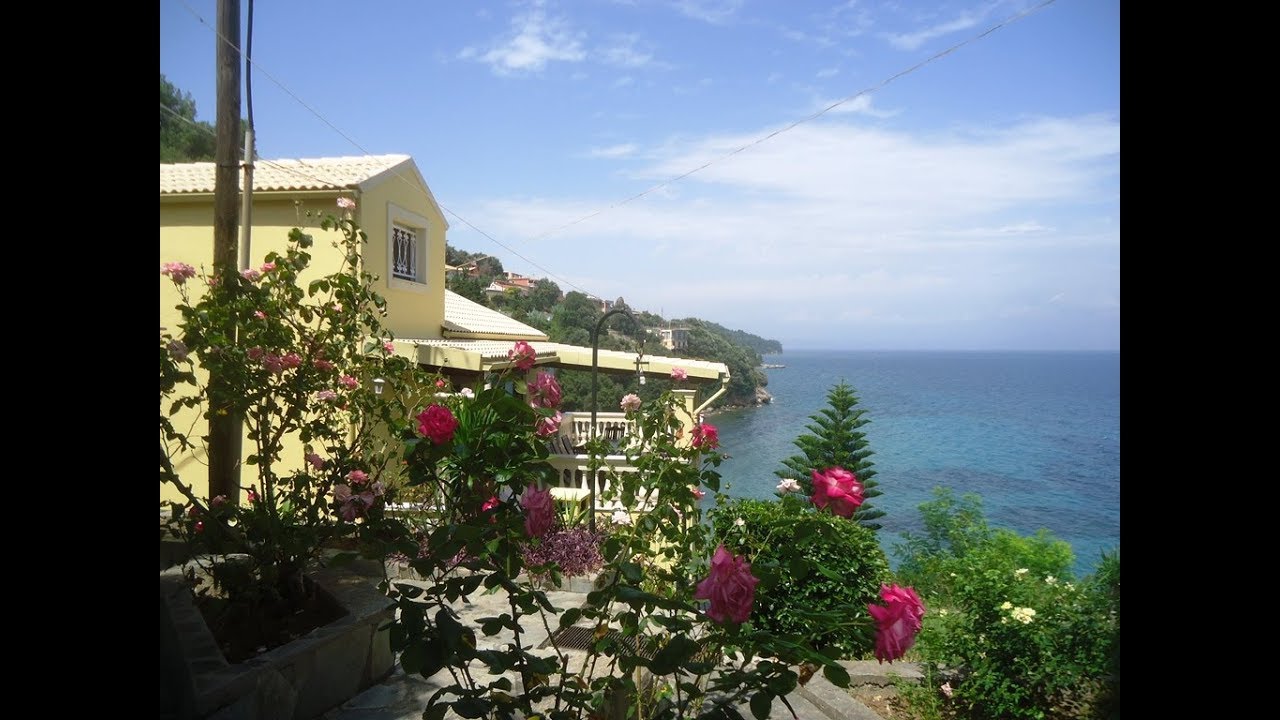 Утро на Корфу. The morning in Perama, Corfu.