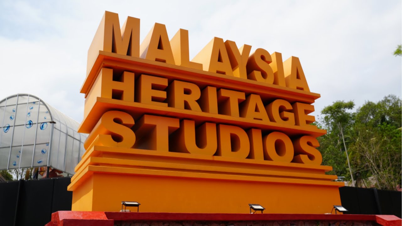 Check Out Malaysia Heritage Studios and Kampung Morten in Melaka
