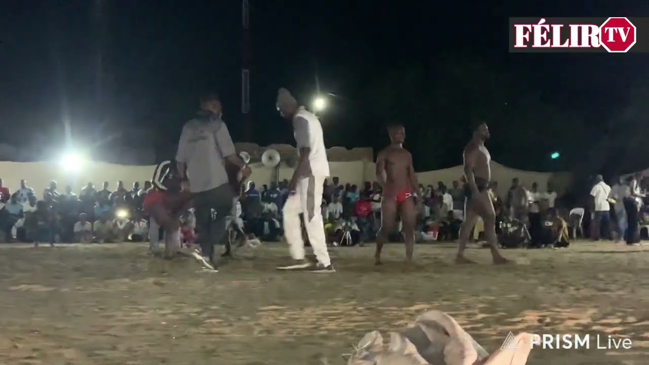 COMBAT POLÉMIQUE LANG BAR KADO VS BOY MBOUR À FOUNDIOUGNE LE 12 FÉVRIER 