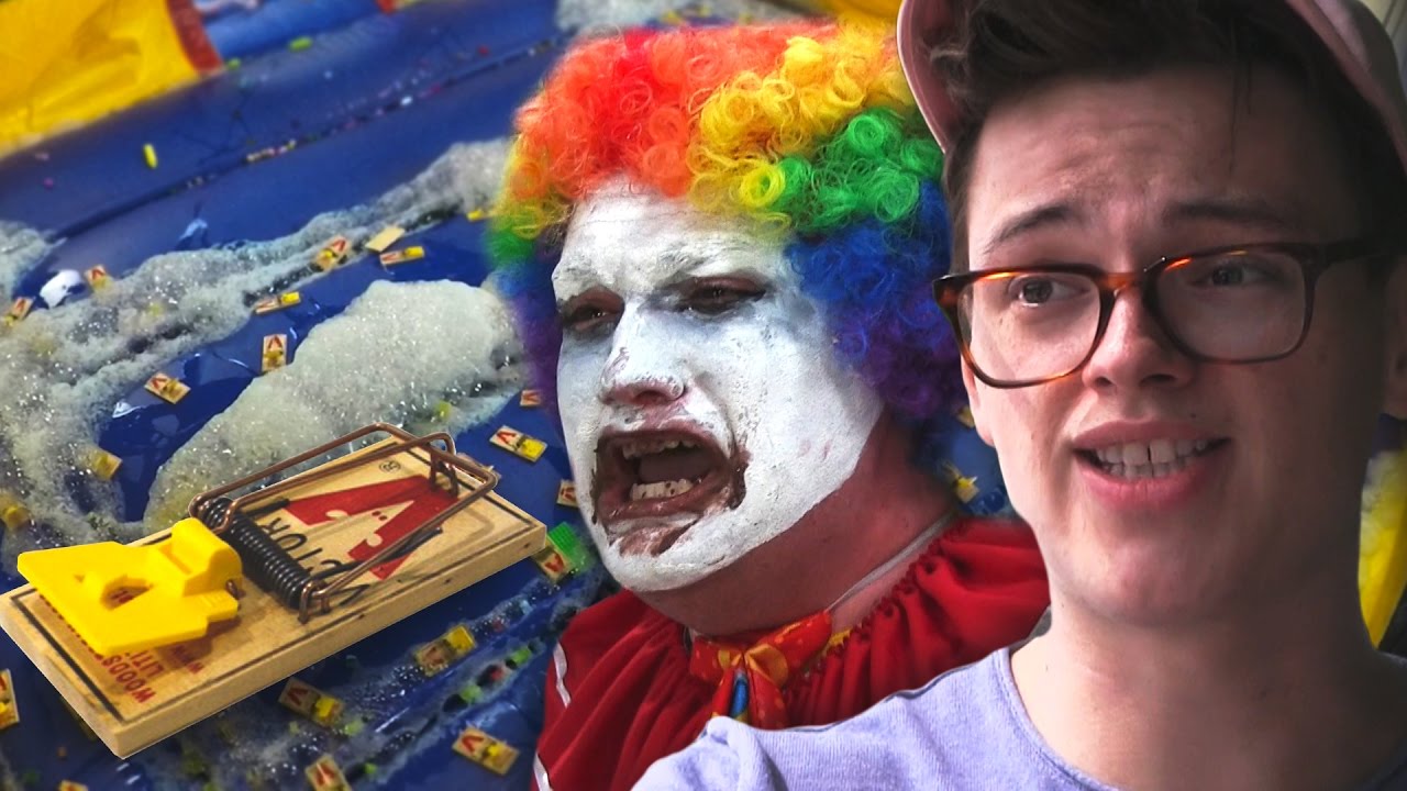 СТИВЕН САПТИК ПРОТИВ МЫШЕЛОВКИ BOUNCE CASTLE