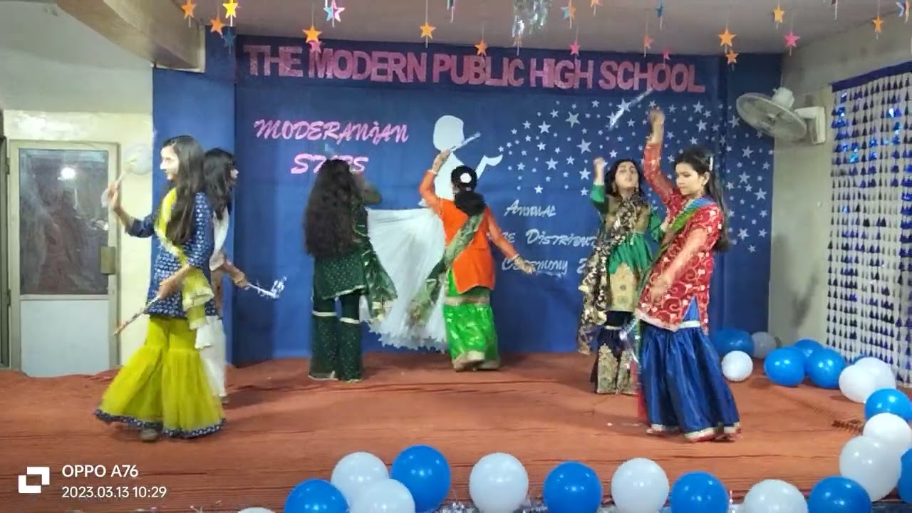Lathy de chadr performance by primary section students