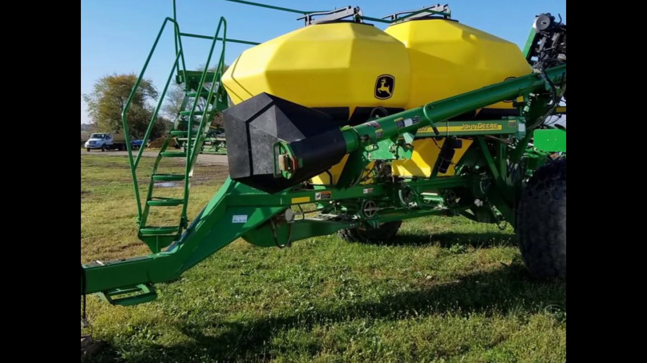 John Deere 1890/1910 air seeder