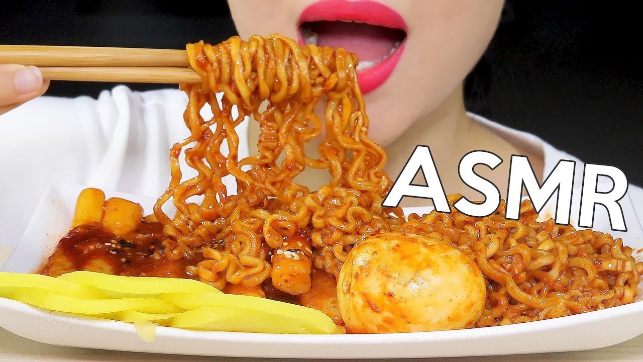 ASMR NUCLEAR FIRE NOODLES+RICE CAKES (RABOKKI) 핵불닭 라볶이 먹방🔥