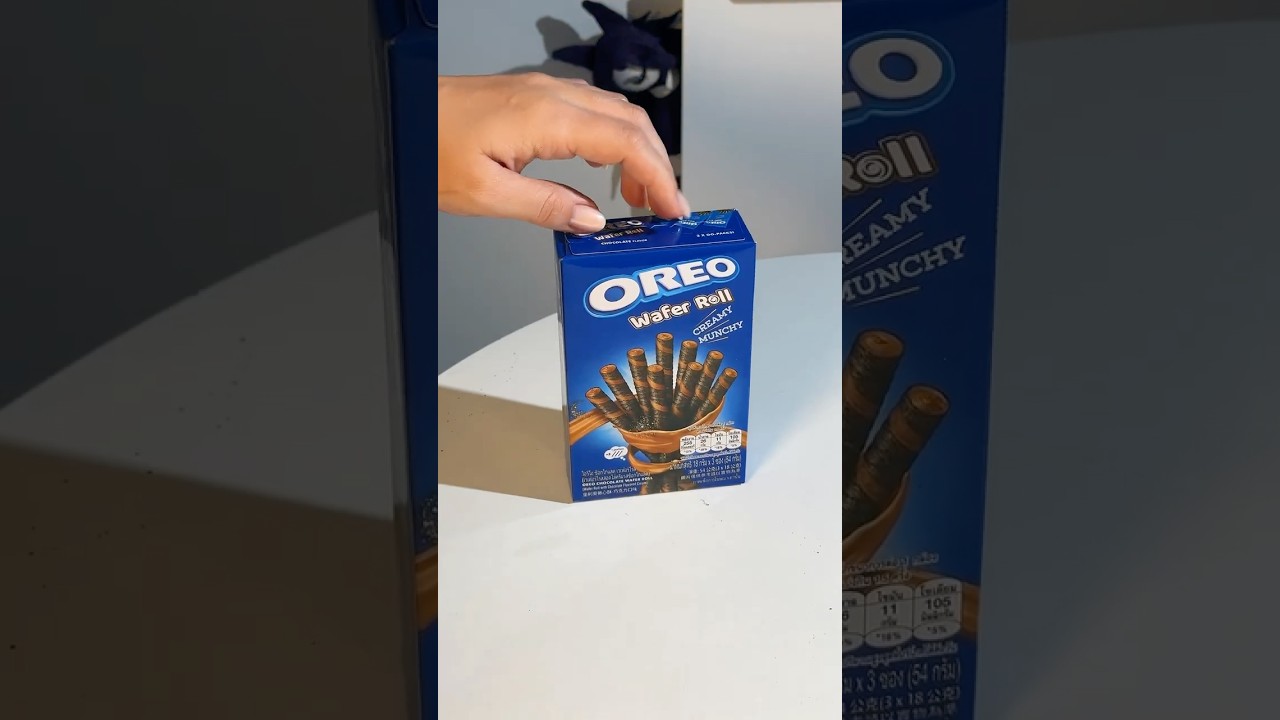 Oreo Wafer Roll ASMR #asmr #oreo #unpacking
