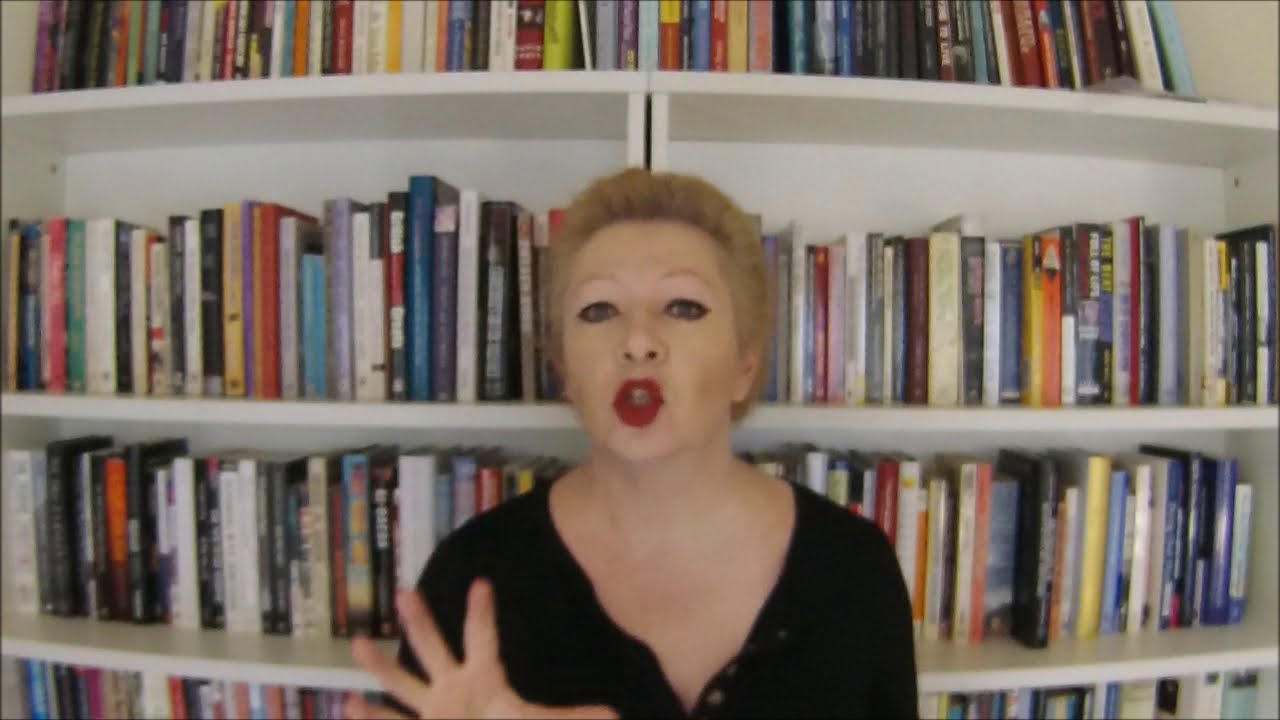 Vlog 127 -  Structuring your PhD for book publication