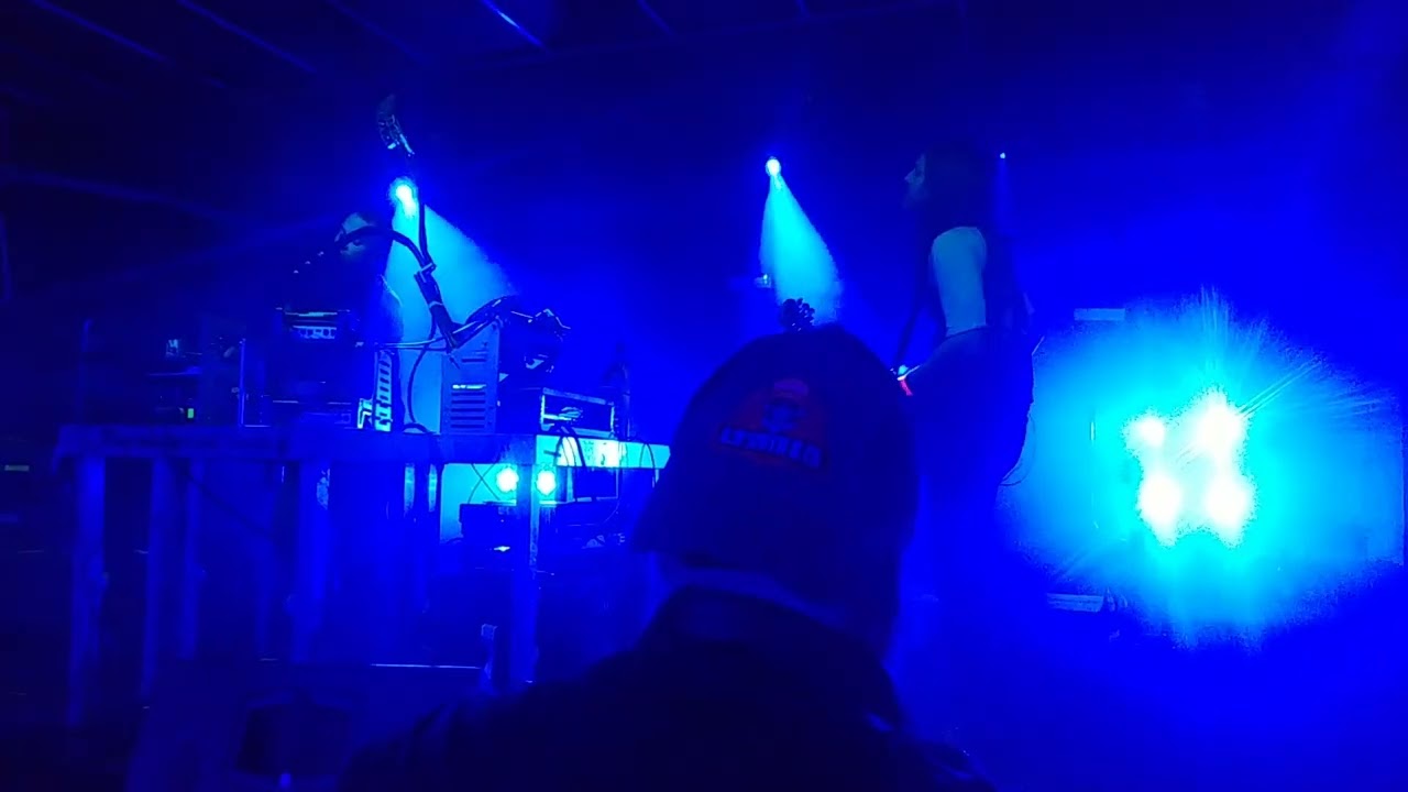 Author & Punisher - Mute Swan @ Sala Wolf (Barcelona, 21-10-25)