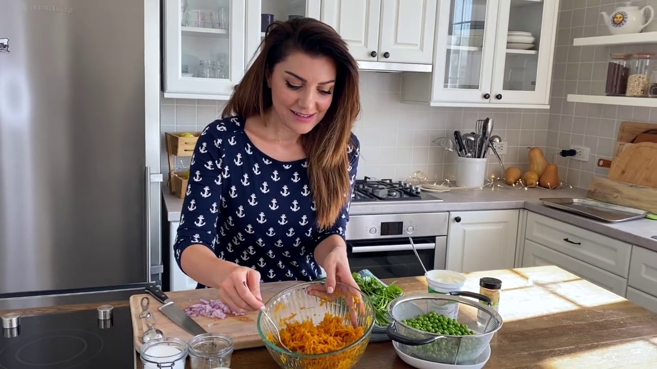 Կանաչ ոլոռով և գազարով աղցան | Pea and Carrot Salad | Sona Manukian