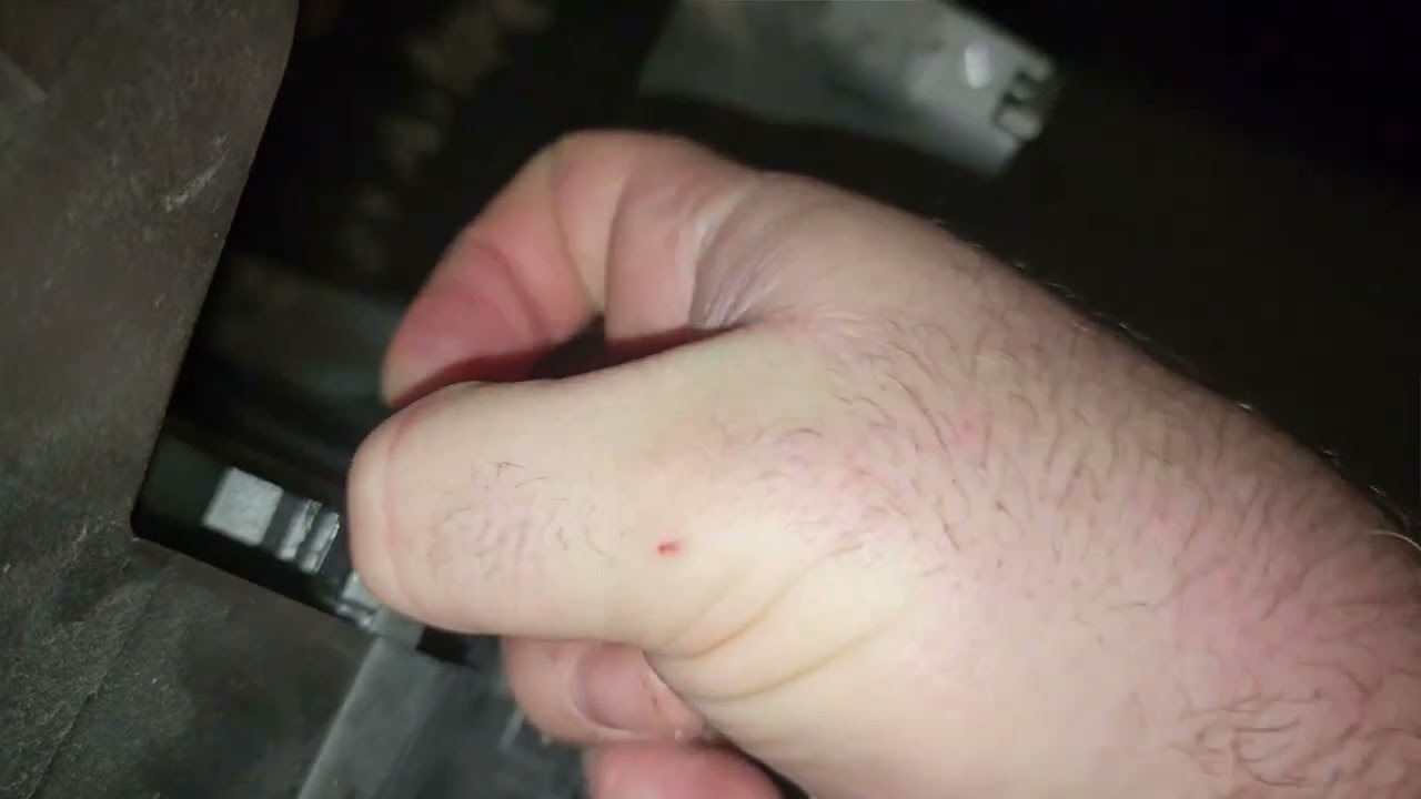 Brunswick GSX Pinsetter - Pin holder gripper issue.